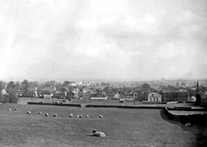 View of old Long Preston.jpg - View looking down on the village.    ( Date not known - but must be between 1833 and 1971 - the dates of Baptist Chapel )  On the right is the Baptist Chapel, the Wool Warehouse and the Methodist Chapel.